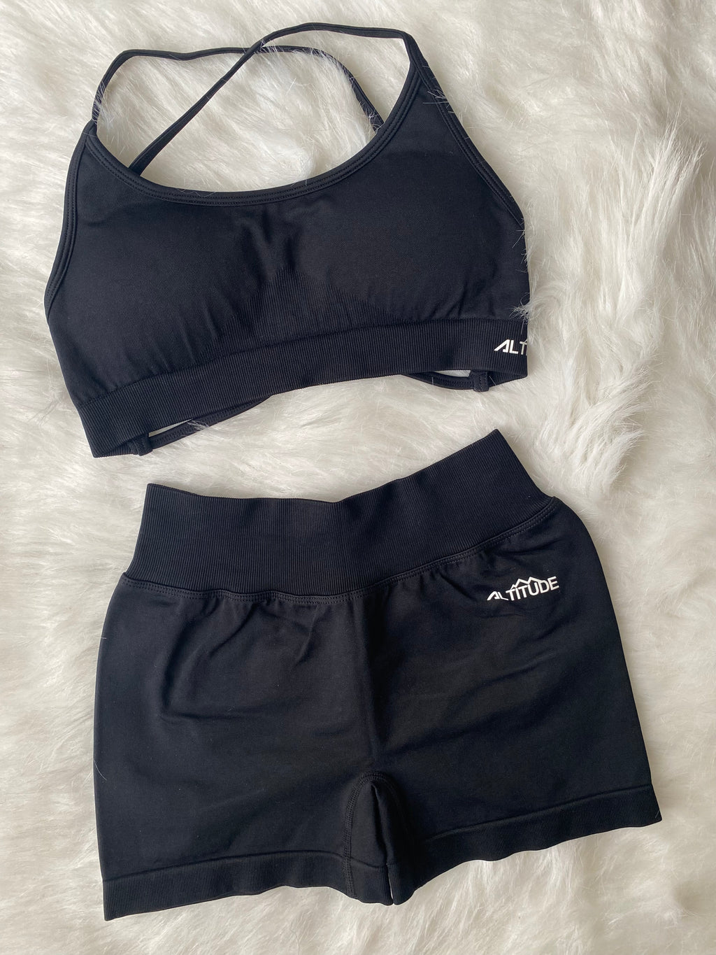 Sculpt Seamless Scrunch Shorts - Black